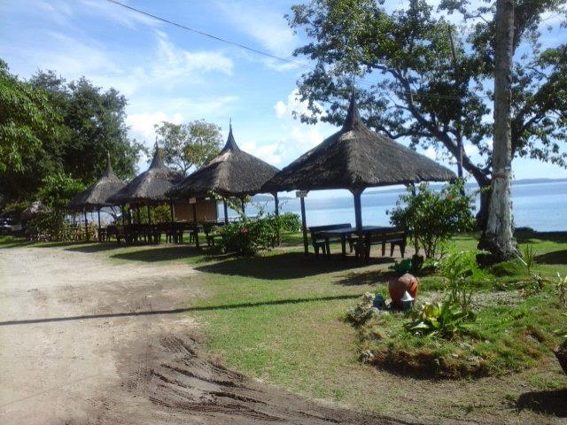 Punta Del Sol Araceli Beach Resort سَمَلْ المظهر الخارجي الصورة